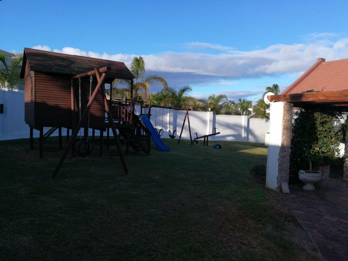 Pongola Road Self Catering Accommodation Uitenhage Esterno foto